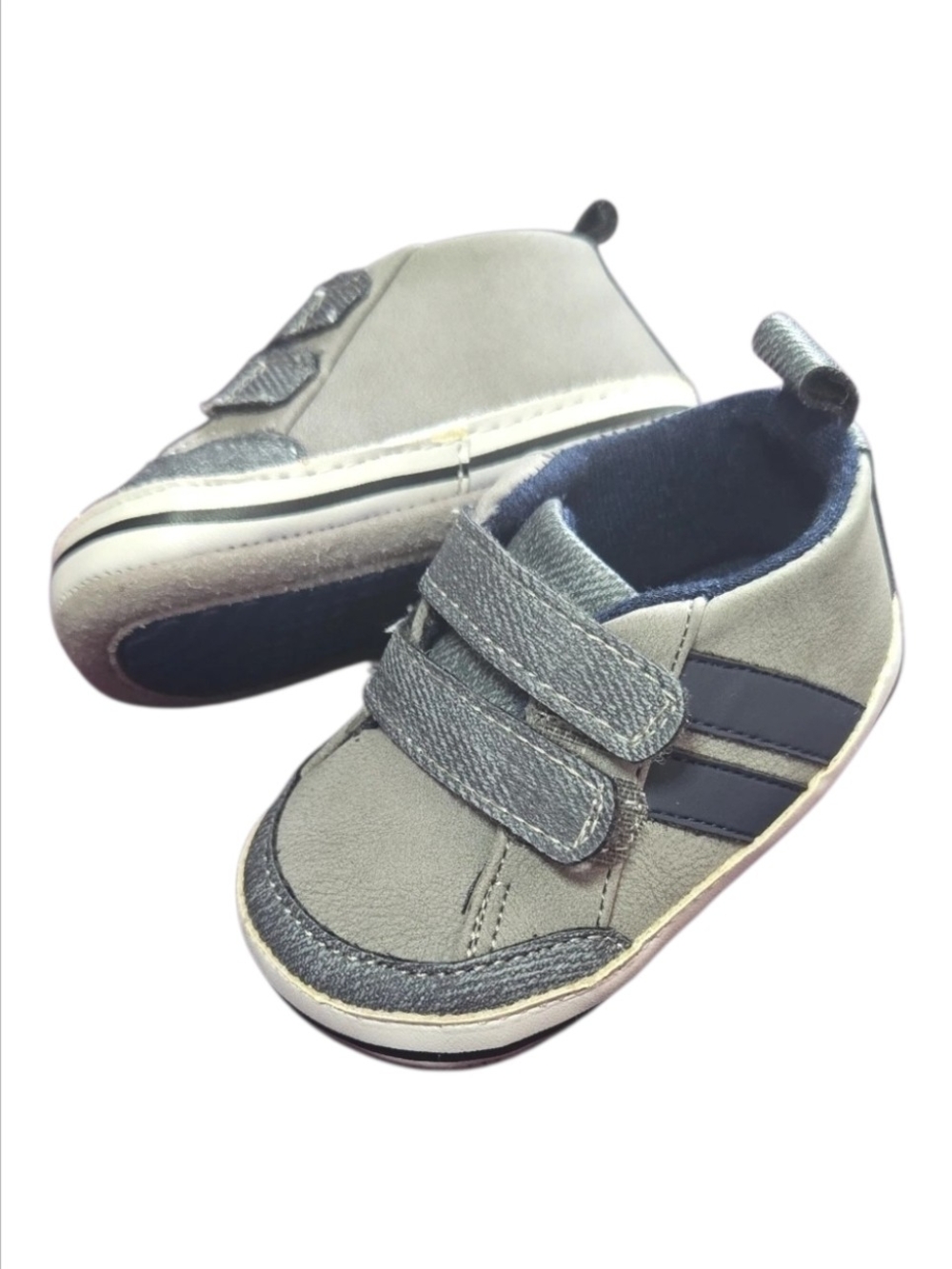 Ro + Me by Robeez Gray Two-Tone Canvas Sneakers | Size 1 (0-6M)